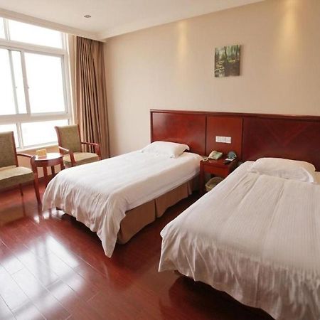 Greentree Inn Jiangsu Changzhou Liyang East Nanhuan Road High Speed Rail Station Business Hotel Экстерьер фото