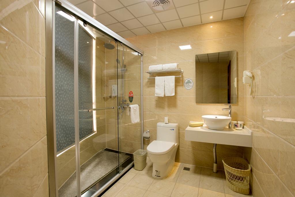 Greentree Inn Jiangsu Changzhou Liyang East Nanhuan Road High Speed Rail Station Business Hotel Номер фото