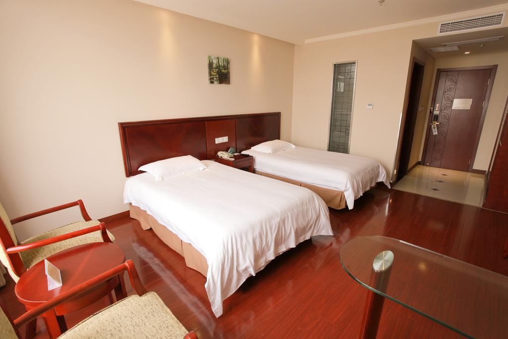 Greentree Inn Jiangsu Changzhou Liyang East Nanhuan Road High Speed Rail Station Business Hotel Номер фото