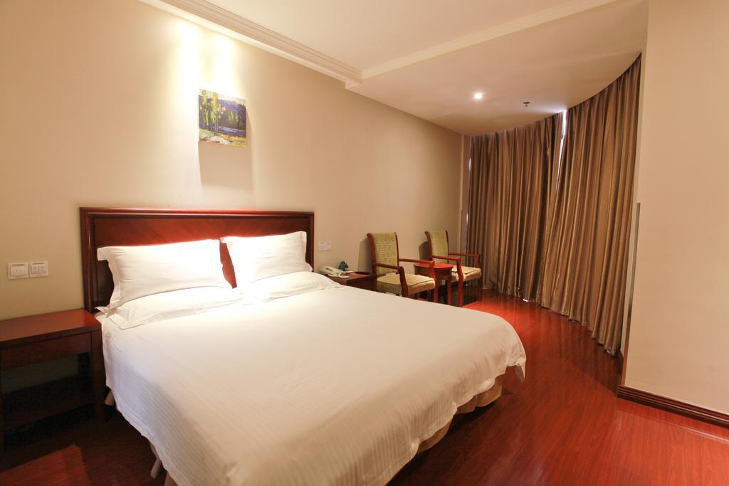 Greentree Inn Jiangsu Changzhou Liyang East Nanhuan Road High Speed Rail Station Business Hotel Номер фото